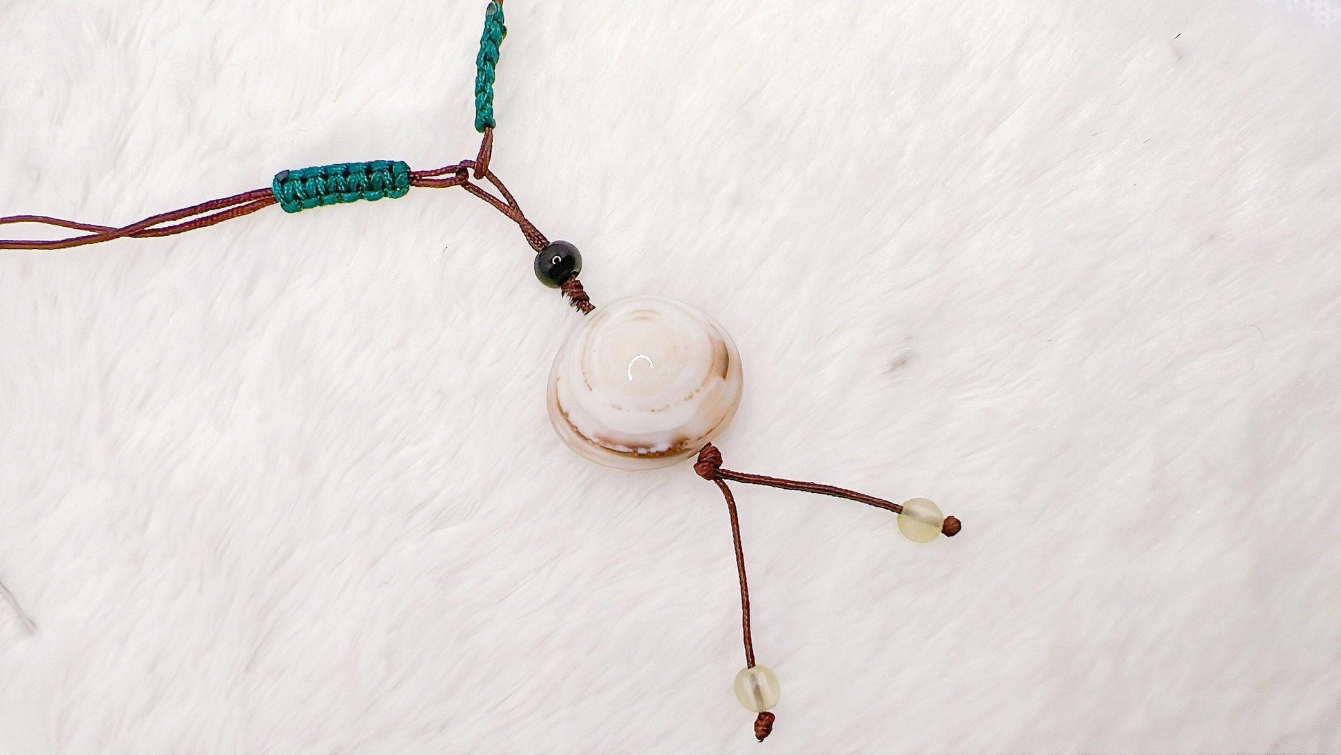 Boho Earthy String Adjustable White Agate Stone Necklace, Agate Stone Jewelry, Natural Stone Necklace, Adjustable Necklace, Gift for her