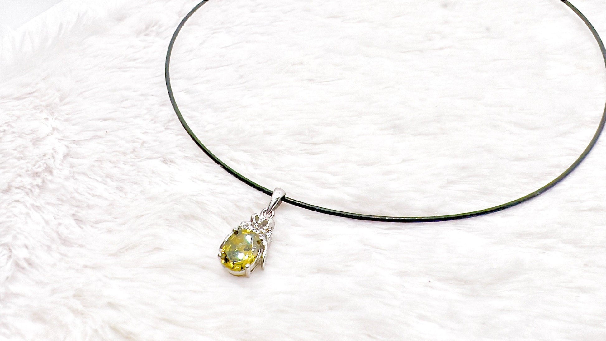 Peridot Necklace, August Birthstone Necklaces, Minimalist Necklace, Birthstone Jewelry, August Birthday Gift, Peridot Jewelry