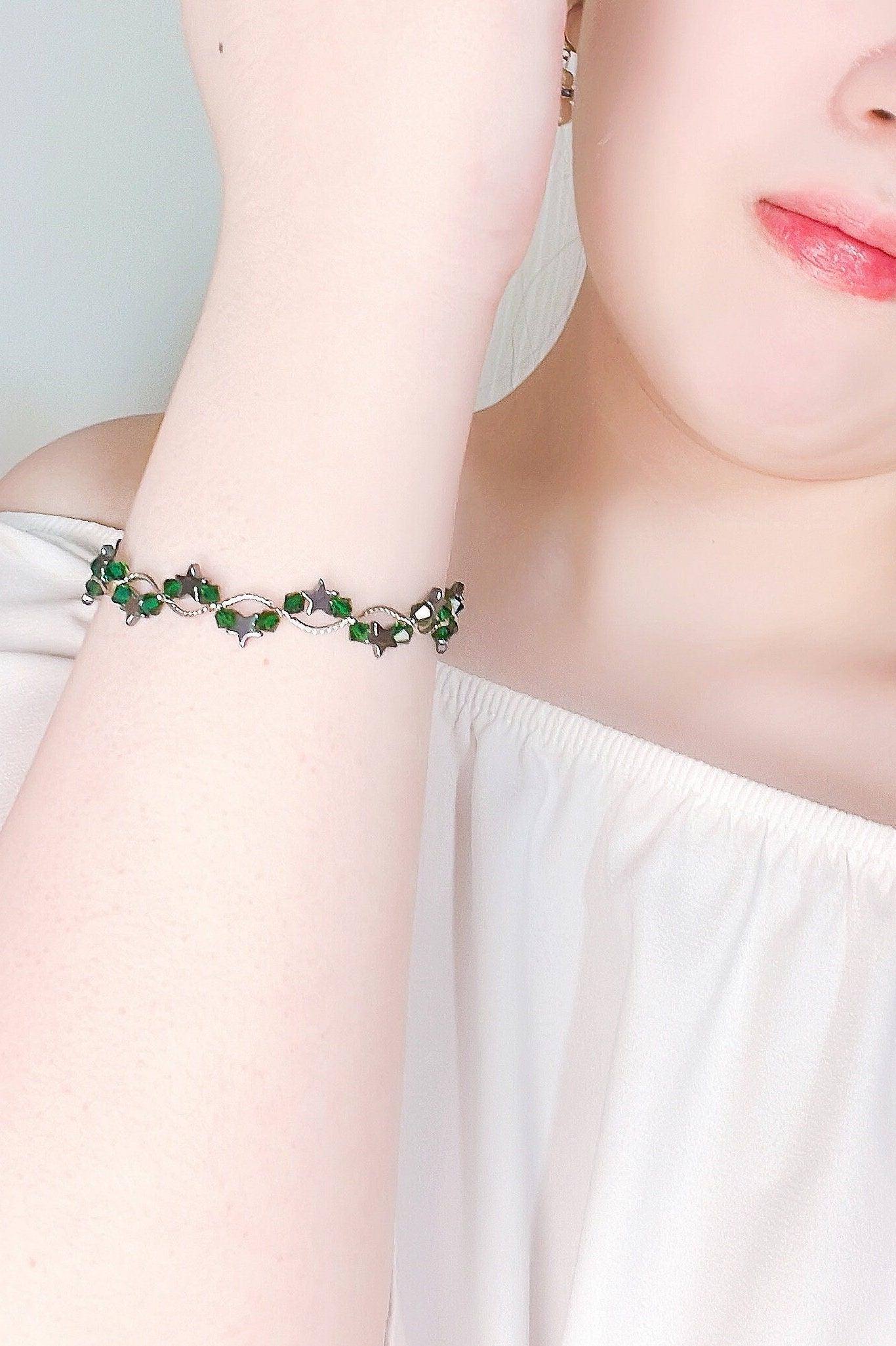 May Birthstone, Emerald Birthstone Star Bracelet, Birth Month Bracelet, Birth Stone Bracelet, May Bracelet Gift