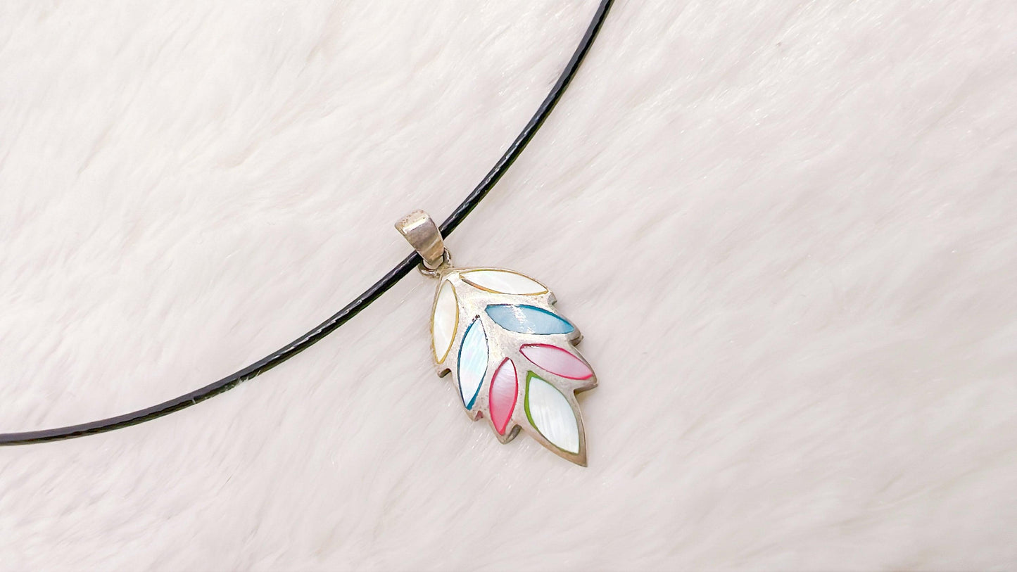 Leaf Necklace, Natural Necklaces for Women, Boho Earthy Necklace, Botanic Jewelry, Leaf Charm Necklace, Gift For Her